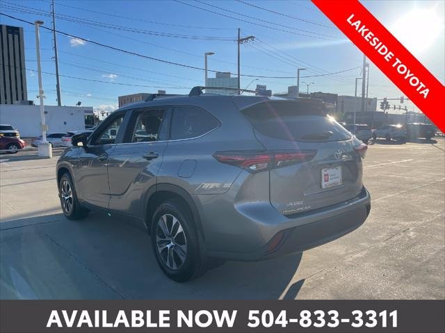 Certified Used 2026 PRECIOUS METAL Toyota  image 4