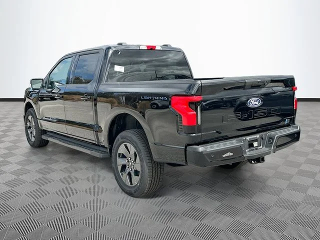 New 2025 Black Metallic Ford Flash image 4