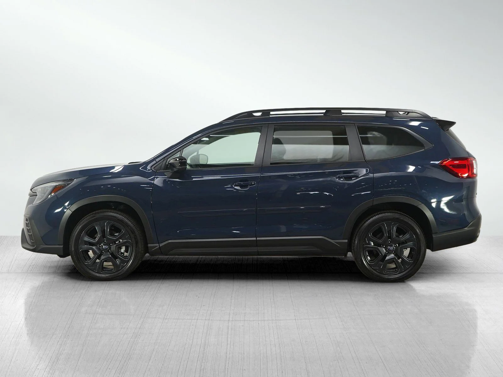 Used 2025 Subaru Ascent Onyx Edition-Touring with VIN 4S4WMAWD7S3431978 for sale in Burnsville, Minnesota