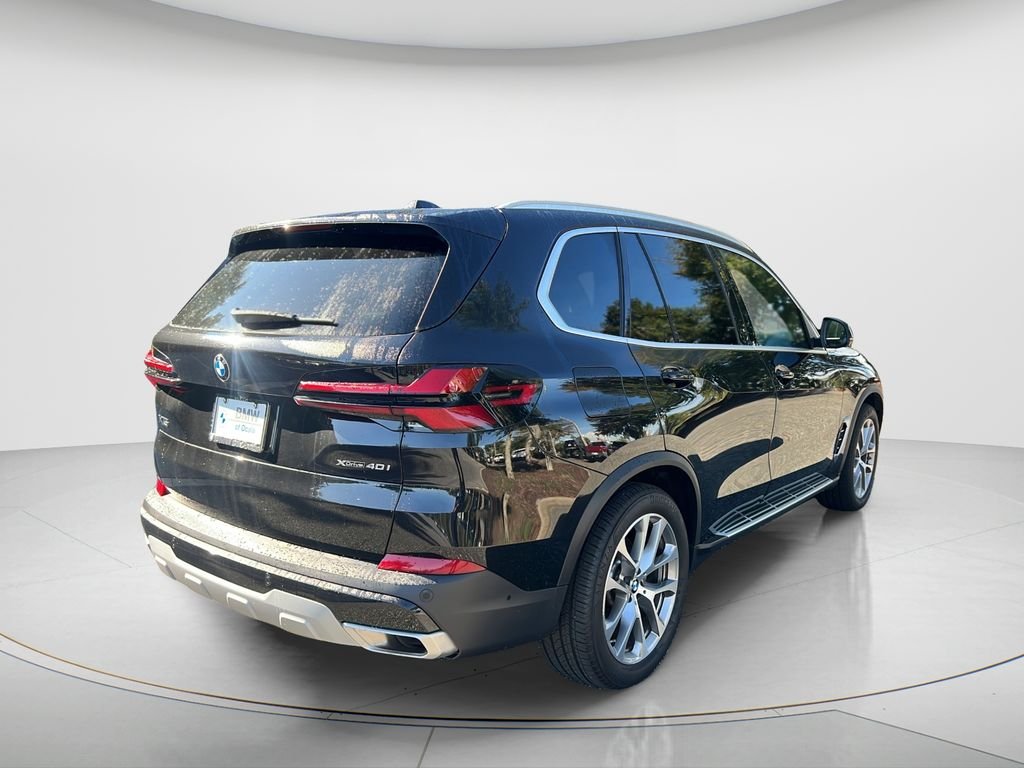 Used 2026 Black BMW xDrive40i image 5