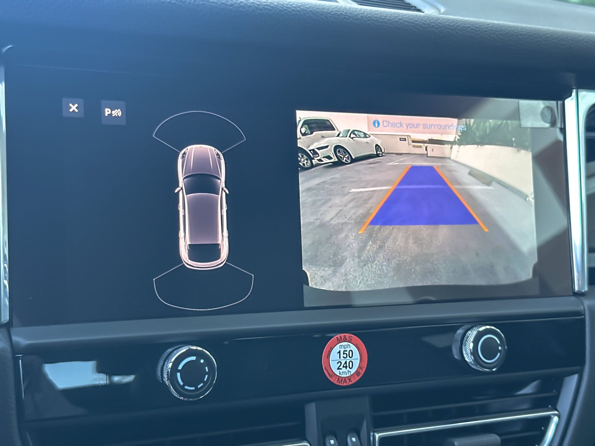 New 2026  Porsche Macan (AWD) image 19