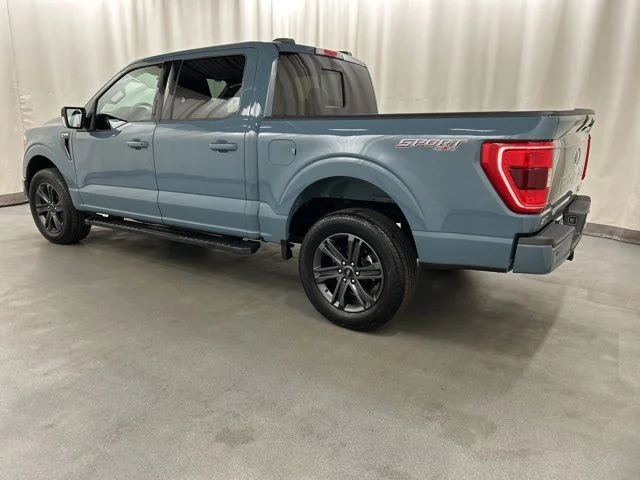 Used 2023 Blue Ford XLT image 3