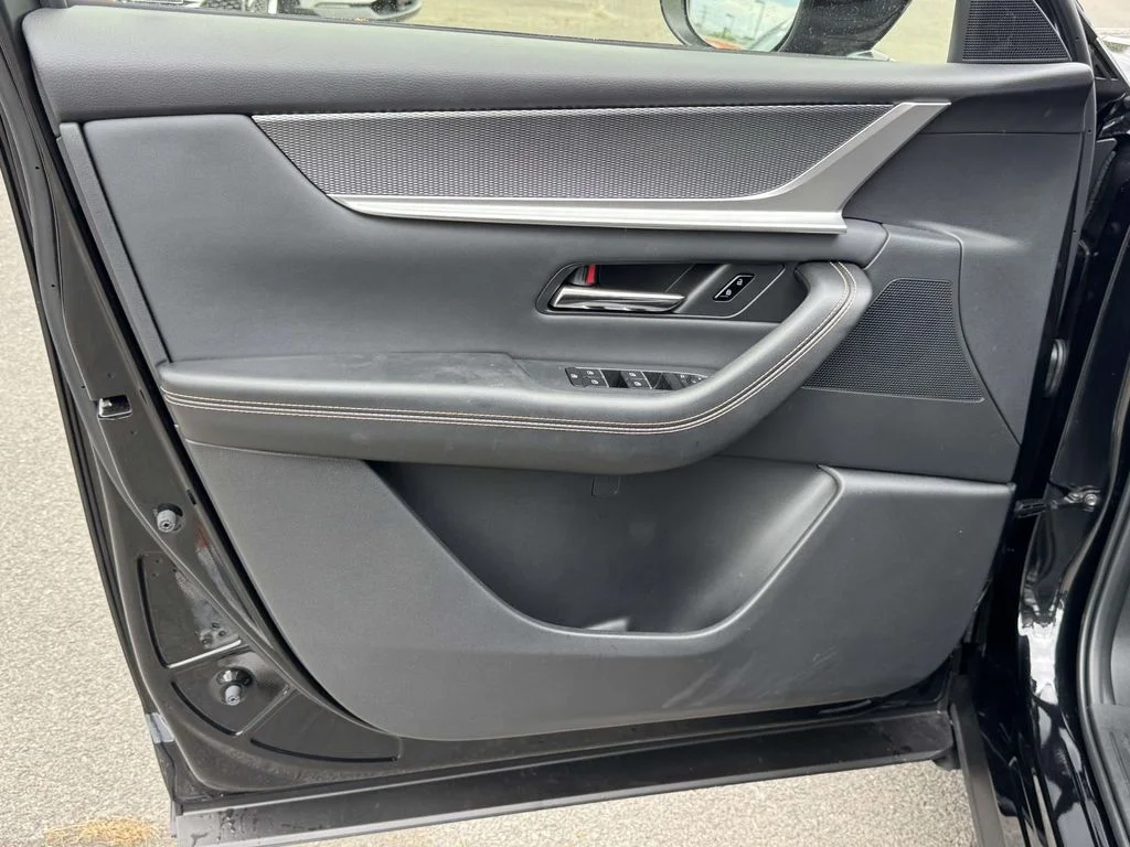 Used 2025 Black Mazda 3.3 Turbo Preferred image 26