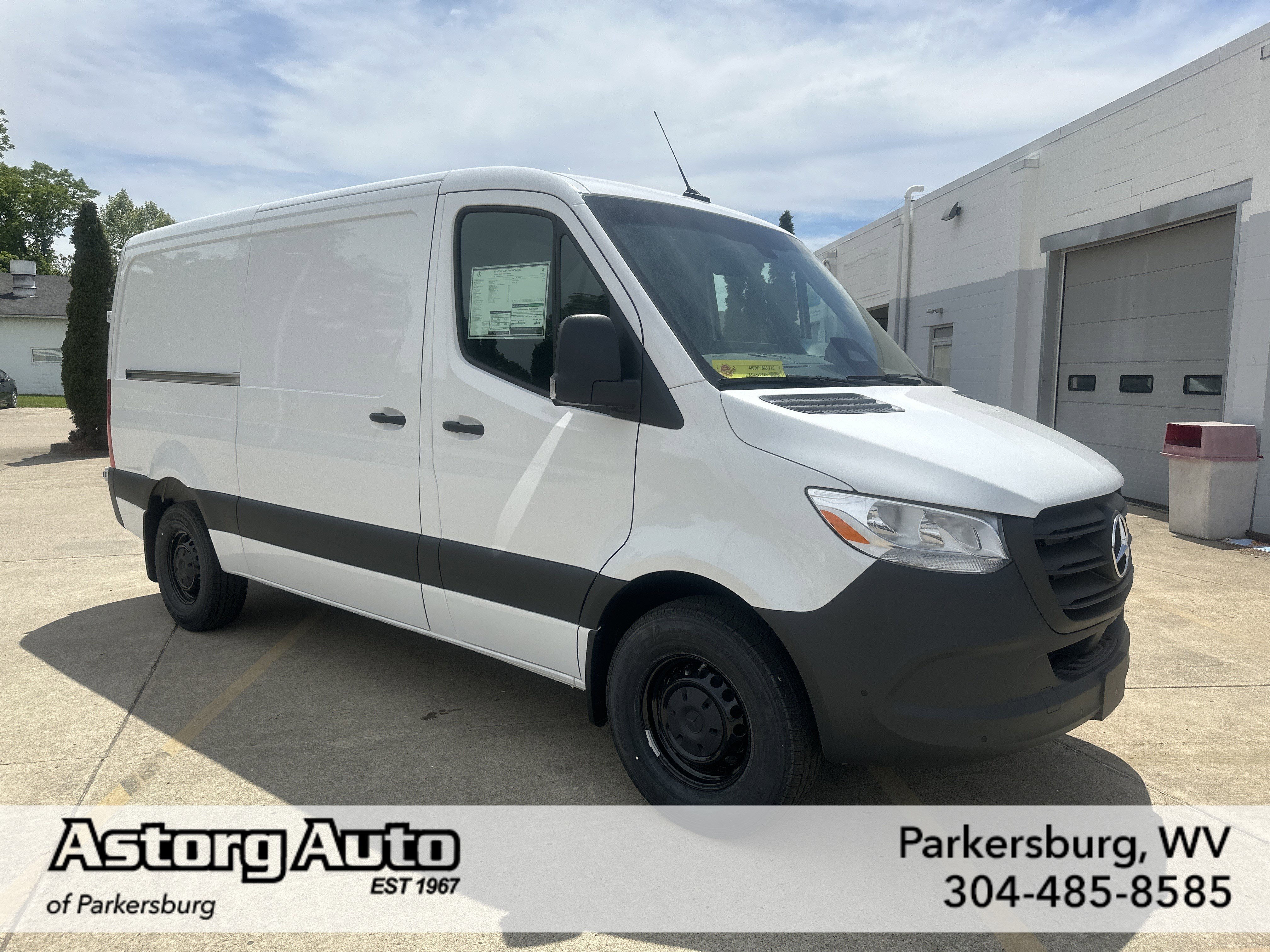 2026 Mercedes-Benz Sprinter 2500 144 WB's photo