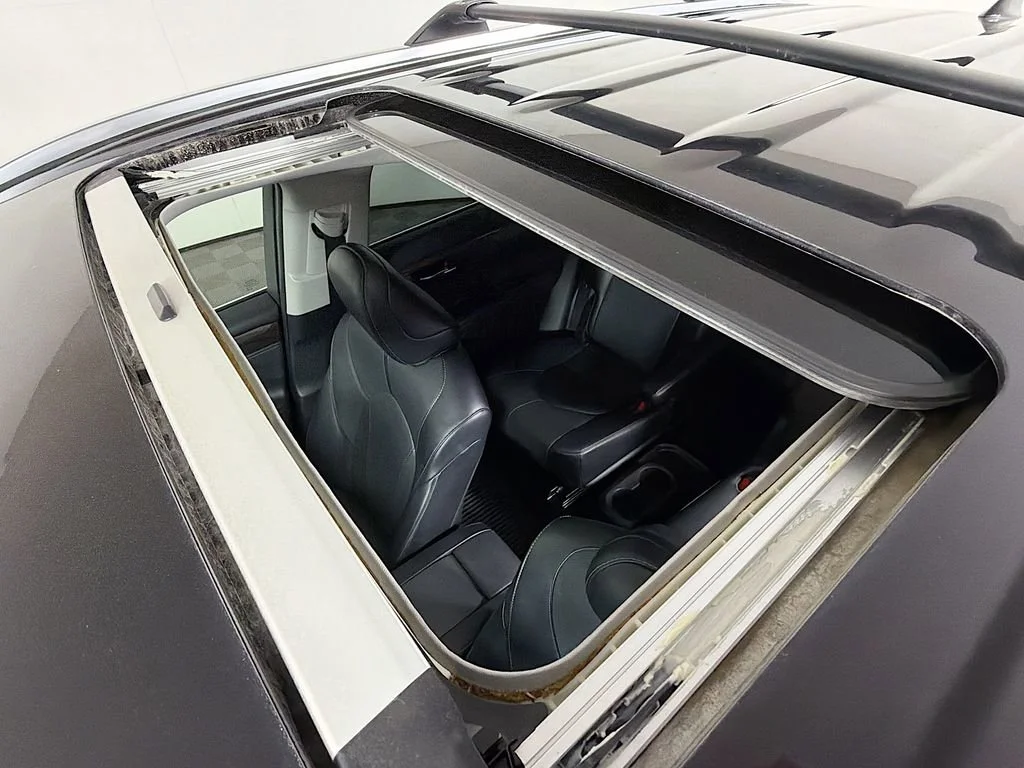 Used 2022 Midnight Black Met Toyota Limited image 15