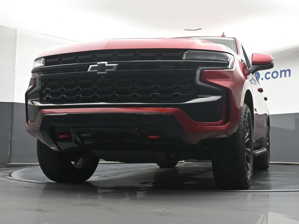 Used 2023 Red Chevrolet Z71 image 8