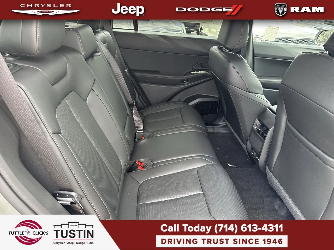 New 2027 Sting-Gray Clearcoat Jeep Limited Altitude image 23
