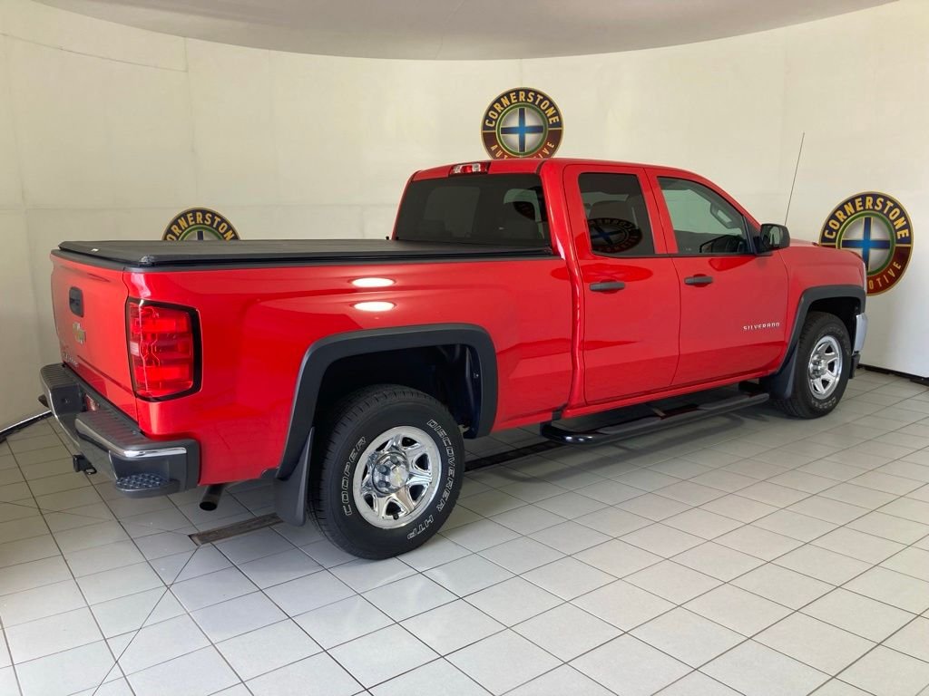 Used 2018 RED HOT Chevrolet LS image 17