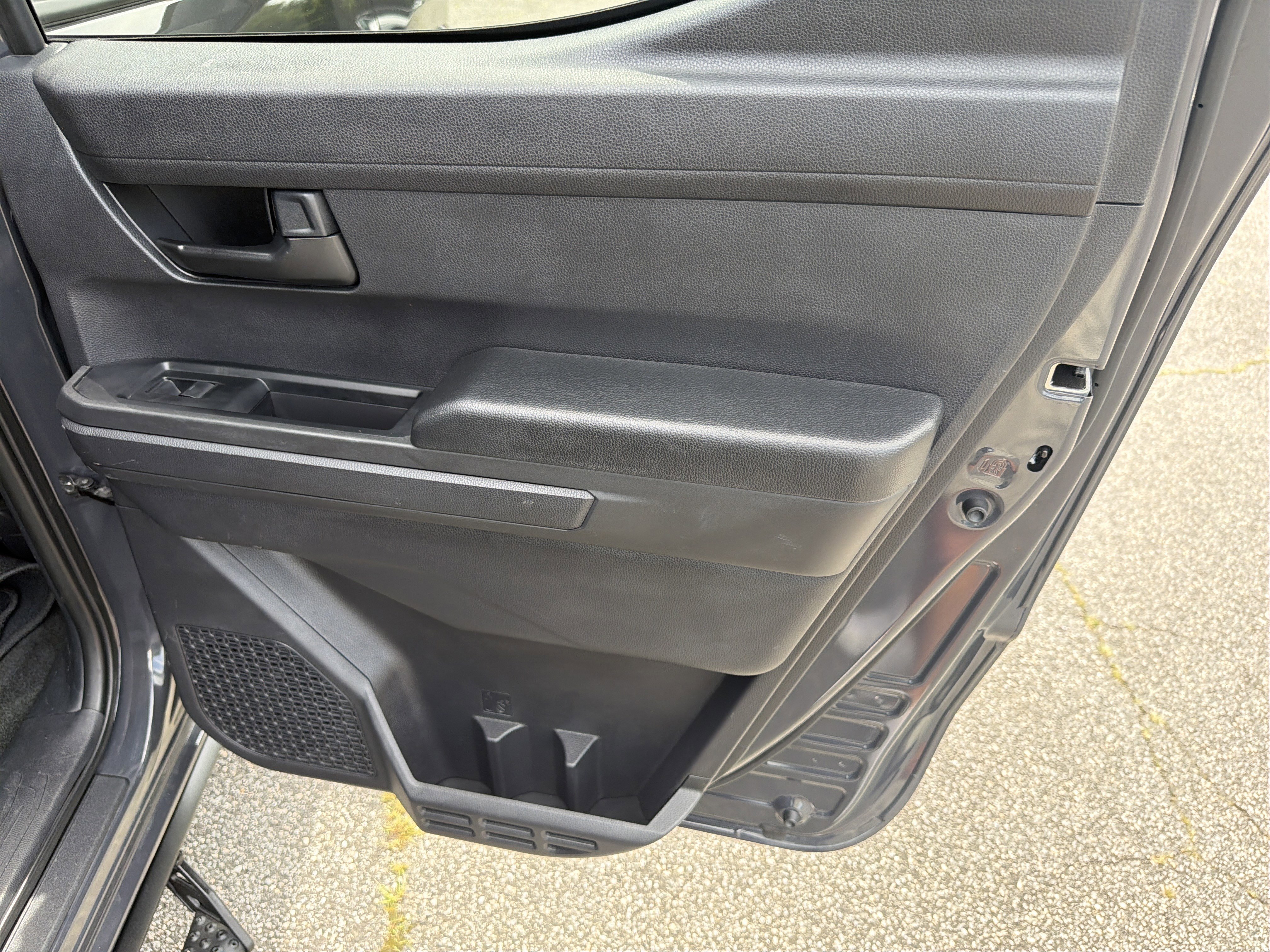 Used 2025 Underground Toyota SR5 image 16