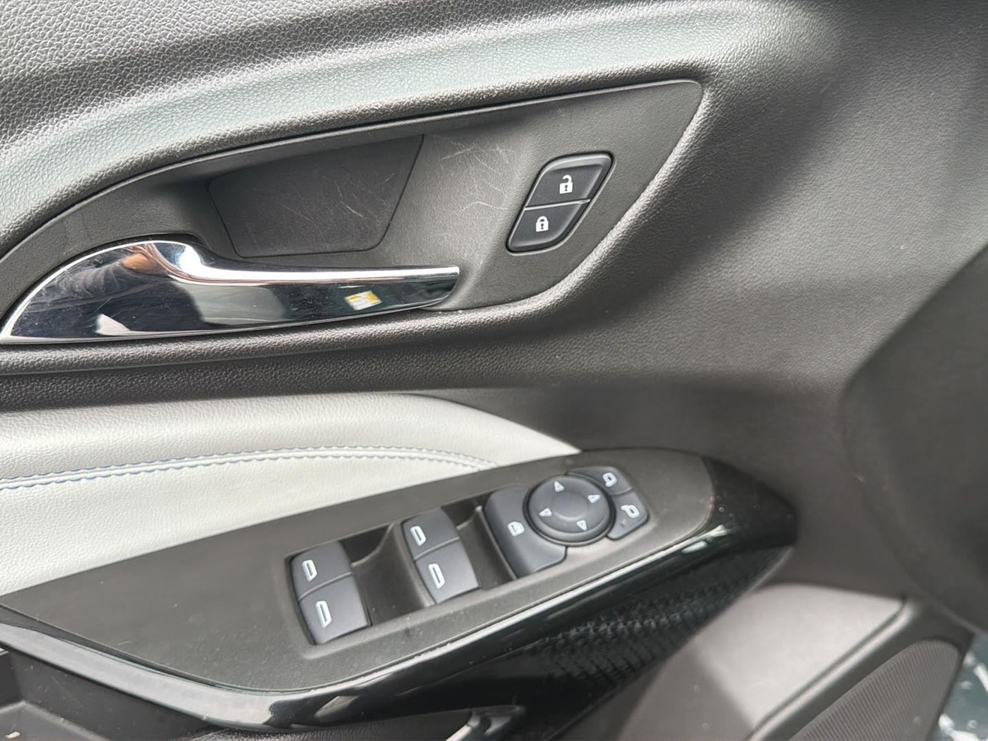 Used 2025 Cypress Gray Chevrolet LT image 8