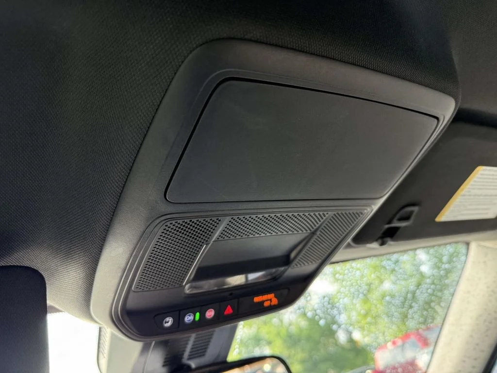 Used 2026 White GMC Elevation image 29