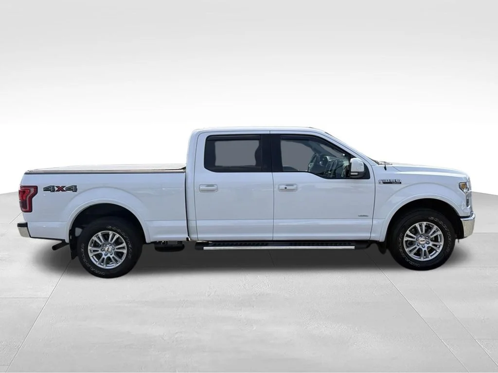 Used 2016 White Ford Lariat image 5