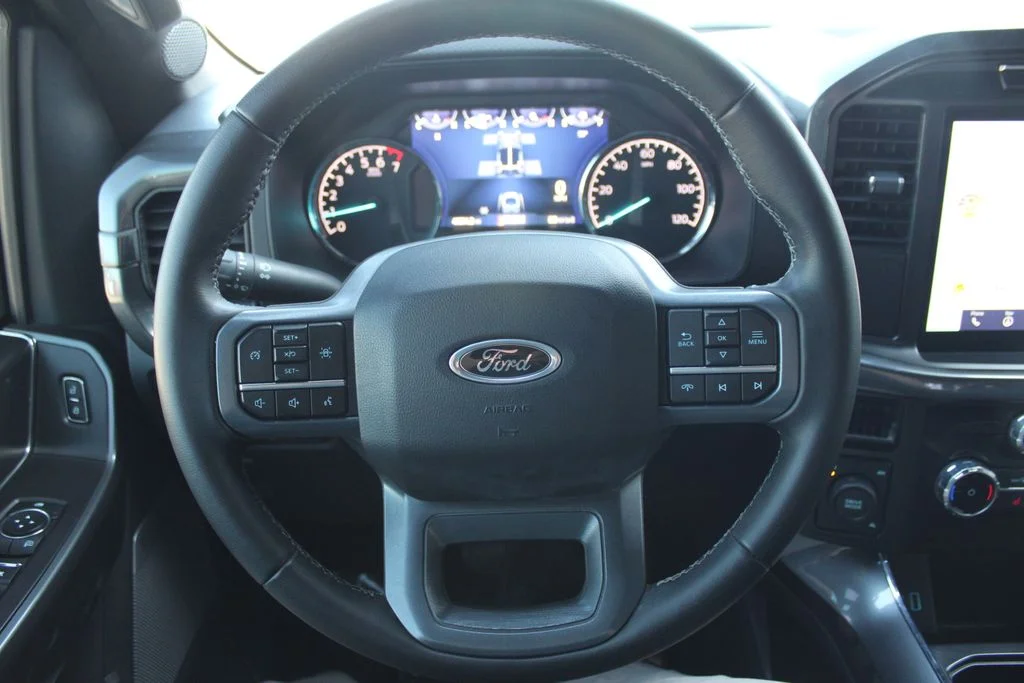 Used 2023 Gray Ford XLT image 20
