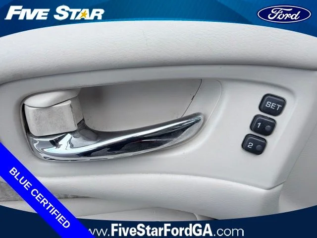 Used 2021 Scarlet Ember Nissan SL image 14