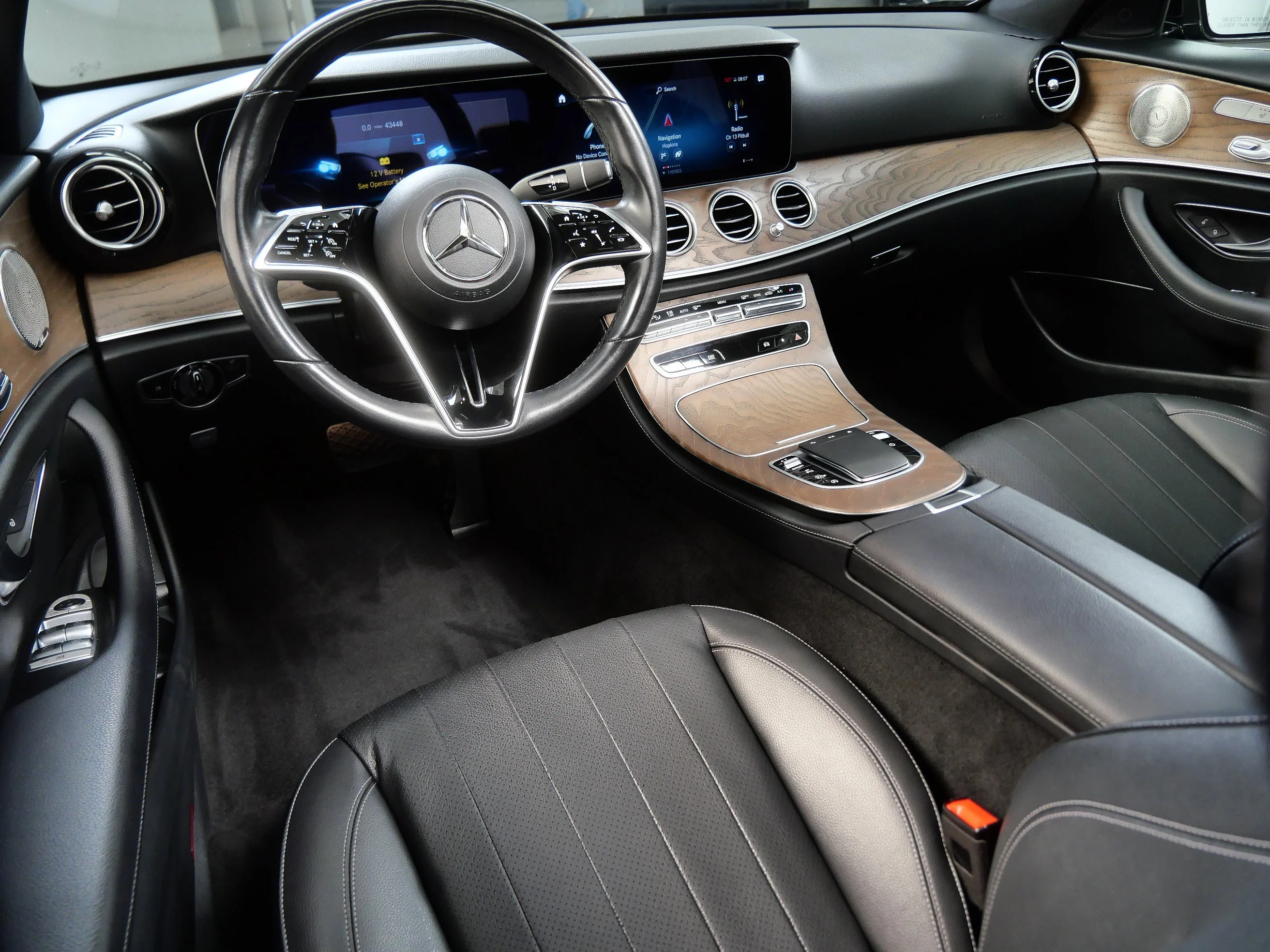 Certified 2022 Mercedes-Benz E-Class E350 with VIN W1KZF8EB1NB040944 for sale in Minnetonka, Minnesota