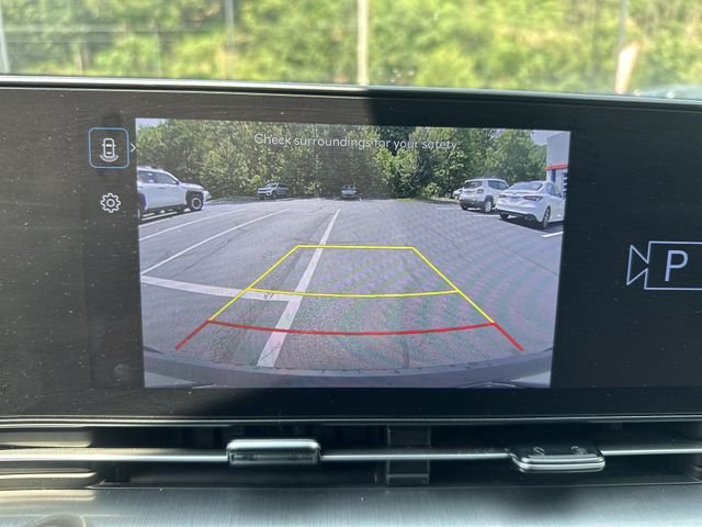 Certified Used 2024 Green Hyundai SEL image 26