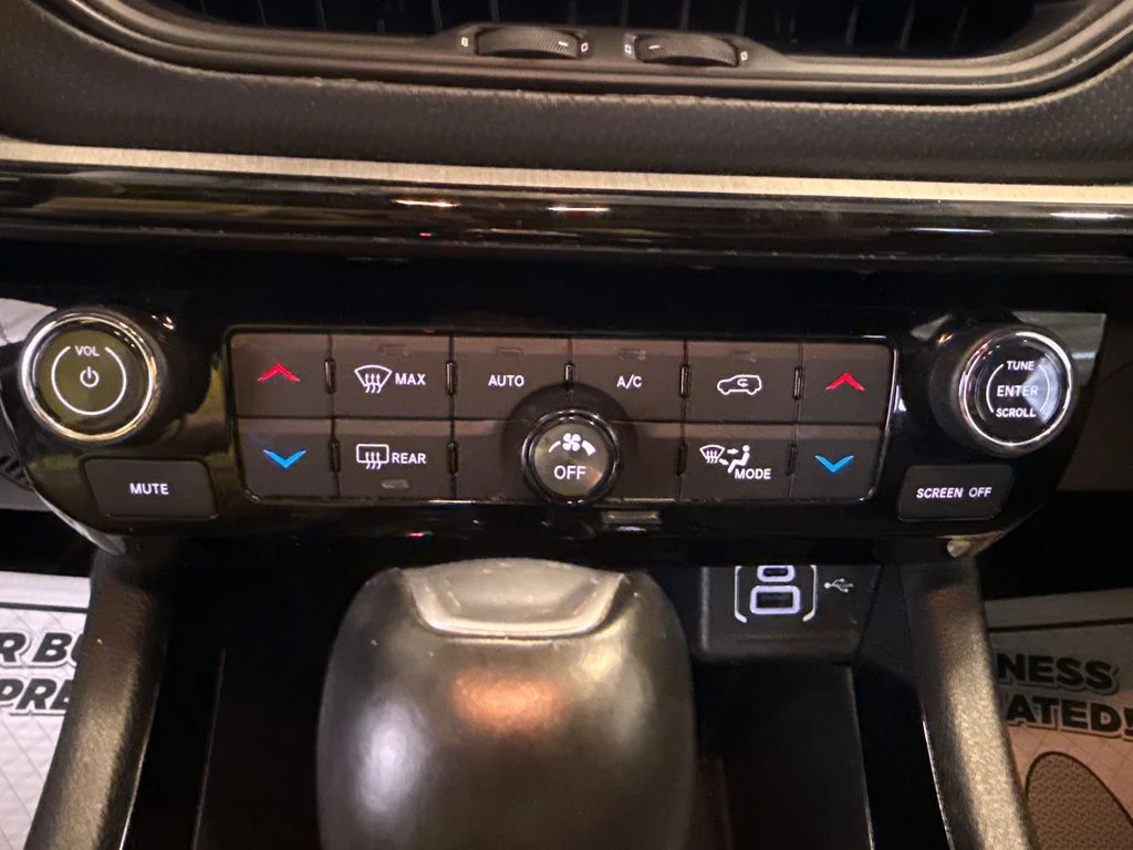 2025 Jeep Compass Trailhawk - Photo 16