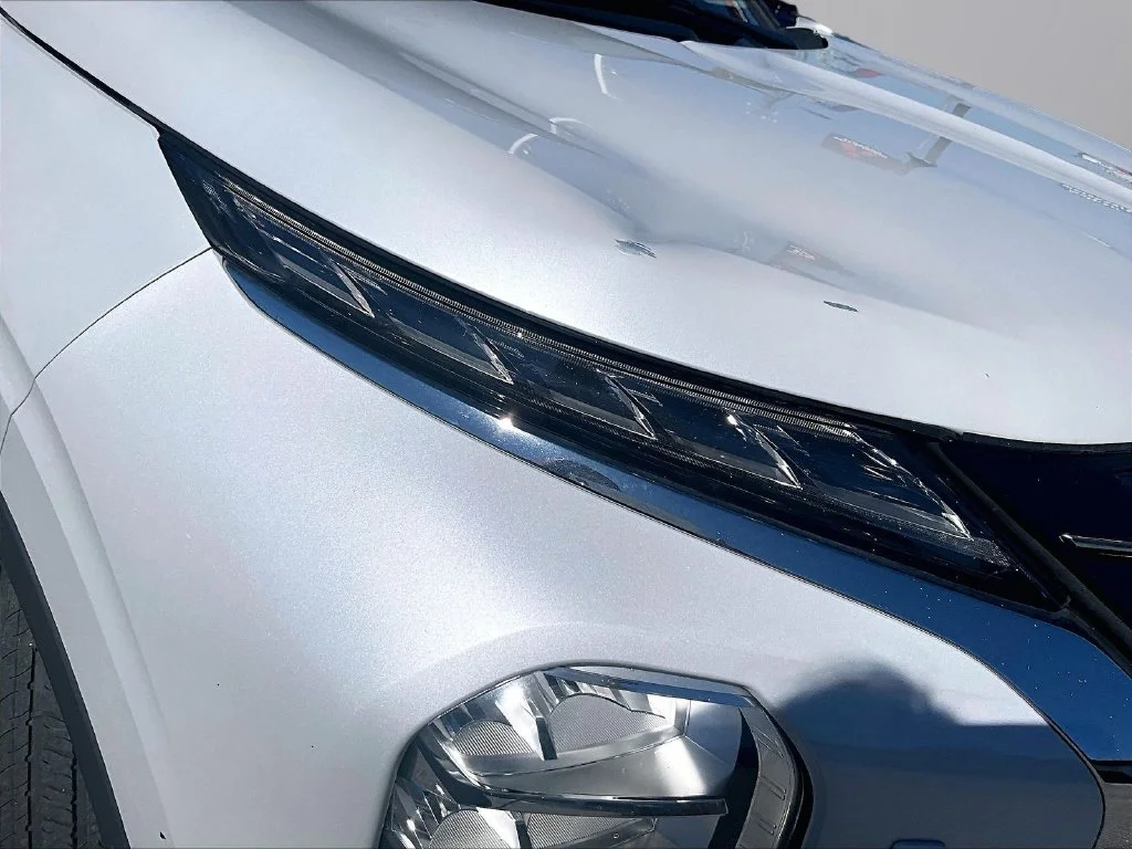 Used 2022 Gray Mitsubishi ES image 31