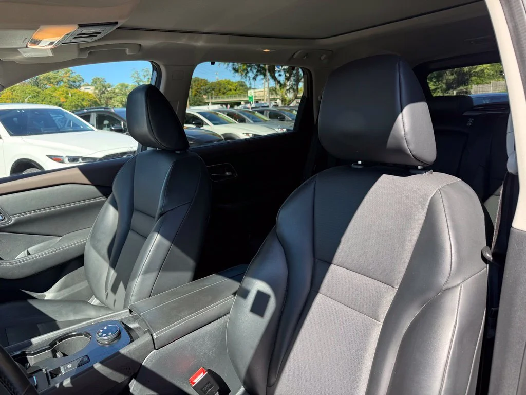 Used 2021 Gun Metallic Nissan SV image 22