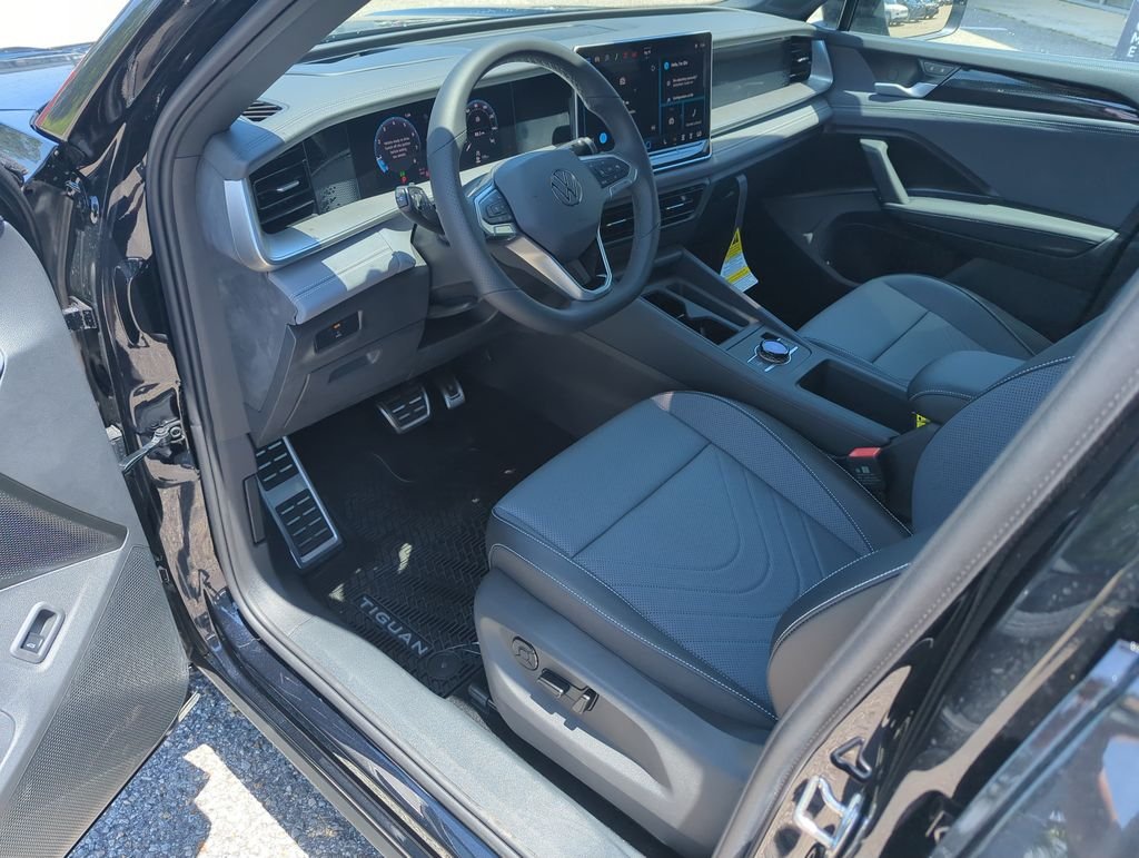New 2026 Black Volkswagen 2.0T SE R-Line Black image 11