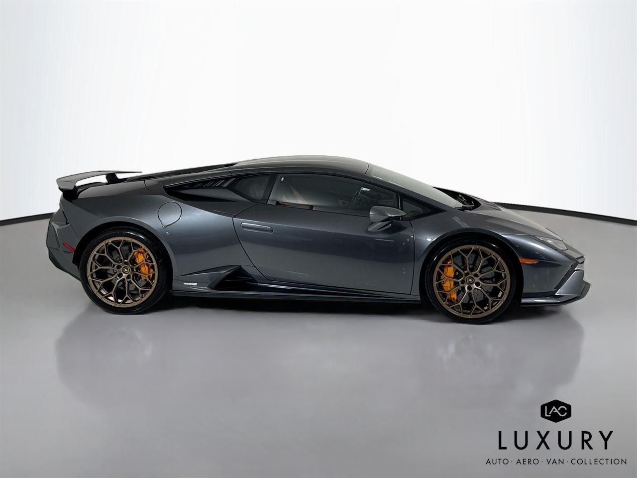 Used 2023 Grigio Lynx Lamborghini Tecnica | Front PPF | Functional Pkg image 5