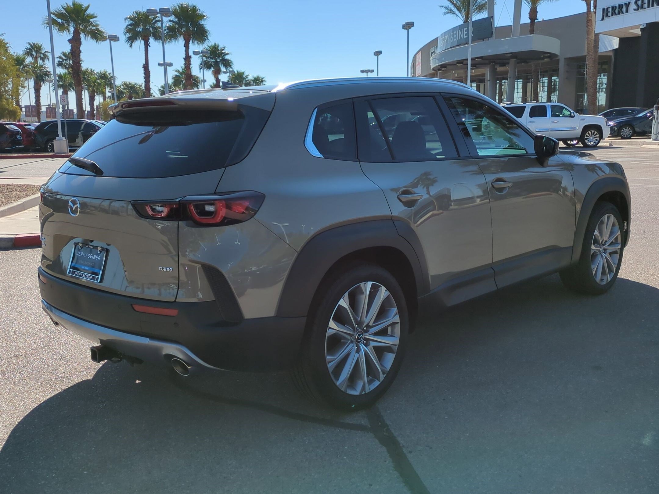 2026 Mazda CX-50 Premium Plus - Photo 9