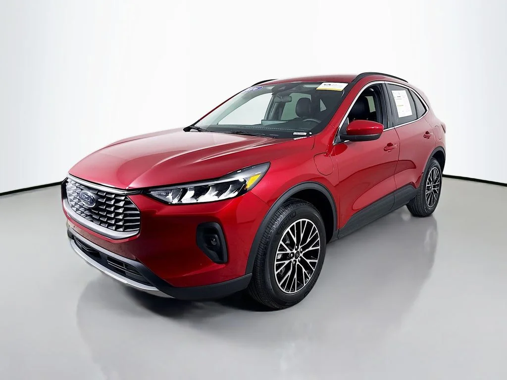 Used 2026 RAPID RED MET TINTED CC Ford PHEV image 9