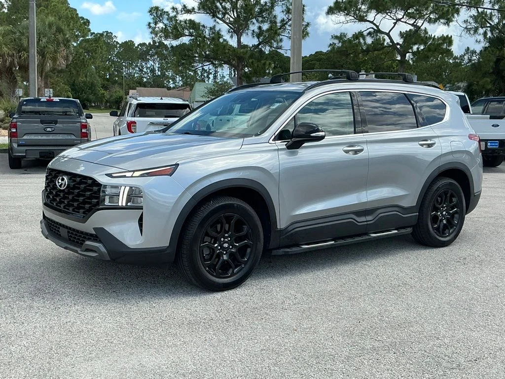 Used 2022 Silver Hyundai XRT image 2