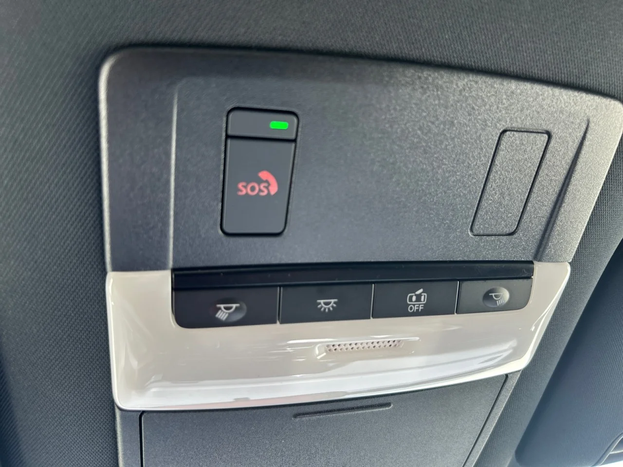 Used 2025 Gray Nissan Rock Creek image 16