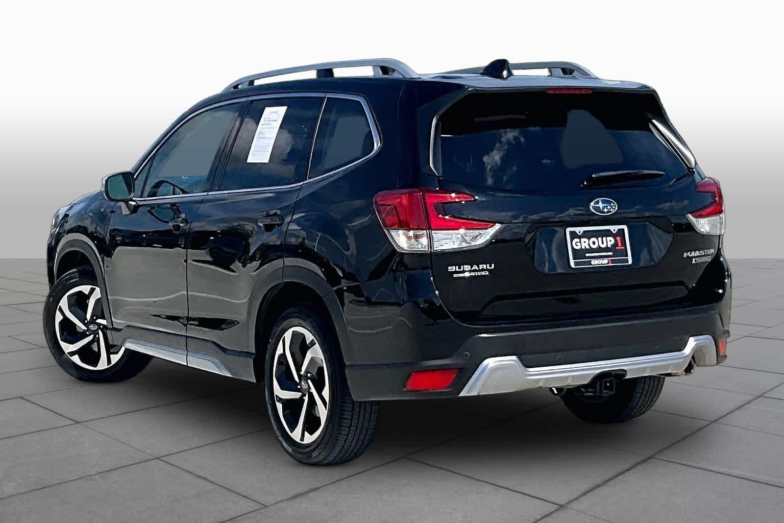 Used 2023 Crystal Black Silica Subaru Touring image 11