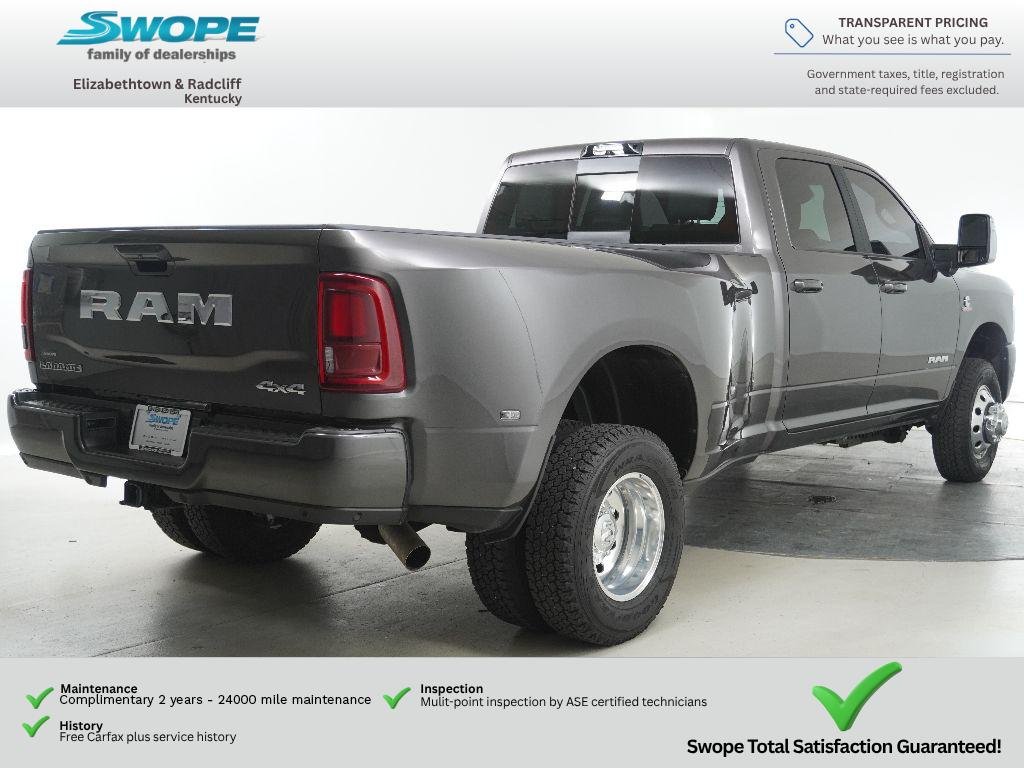 Used 2025 Granite Crystal Metallic Clearcoat Ram Laramie image 2