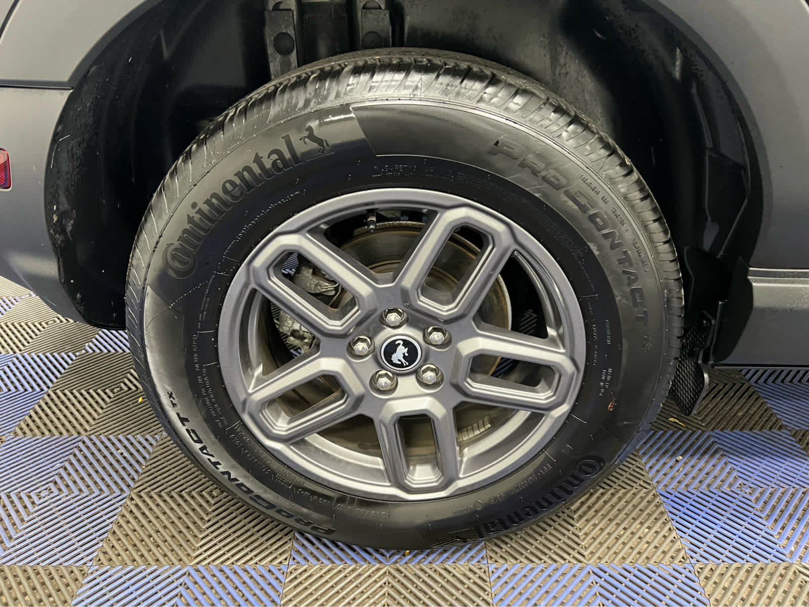 Used 2025 Shadow Black Ford Big Bend image 4