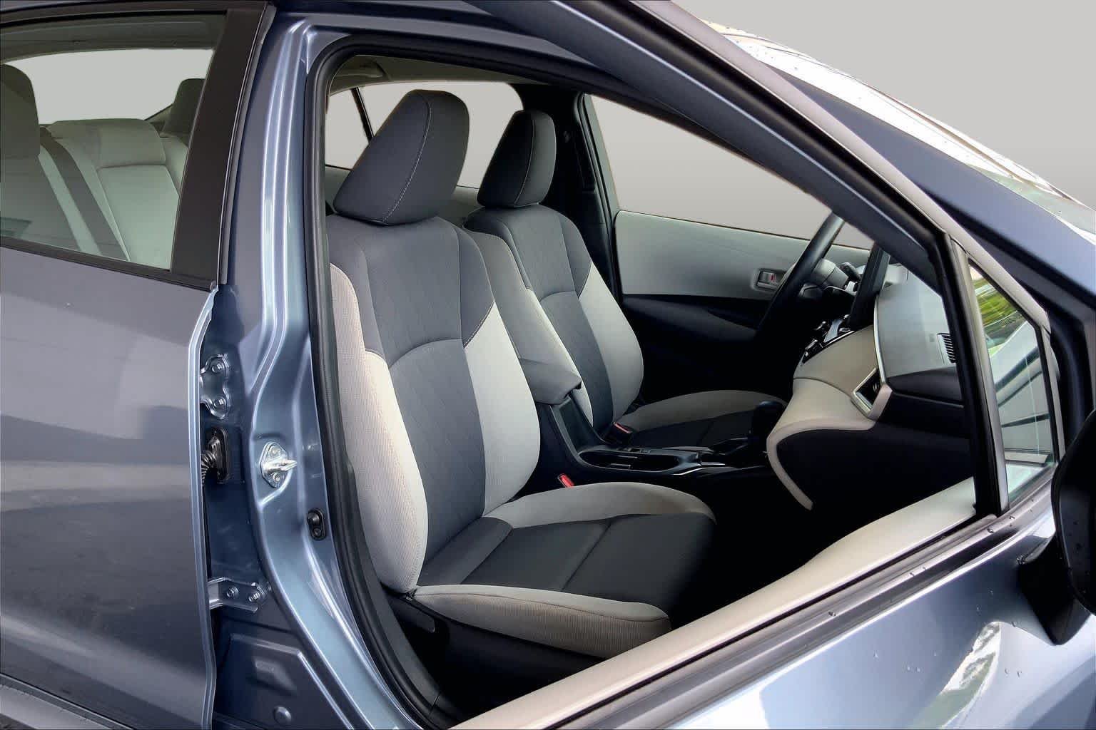 2024 Toyota Corolla LE - Photo 9
