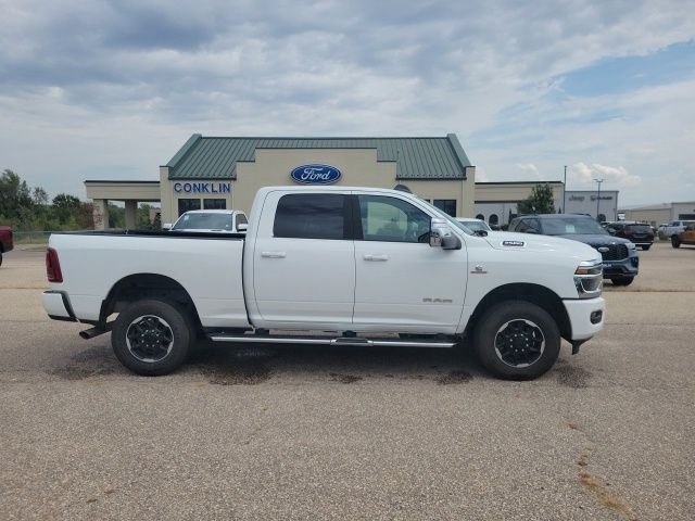 Used 2026 White Ram Laramie image 24