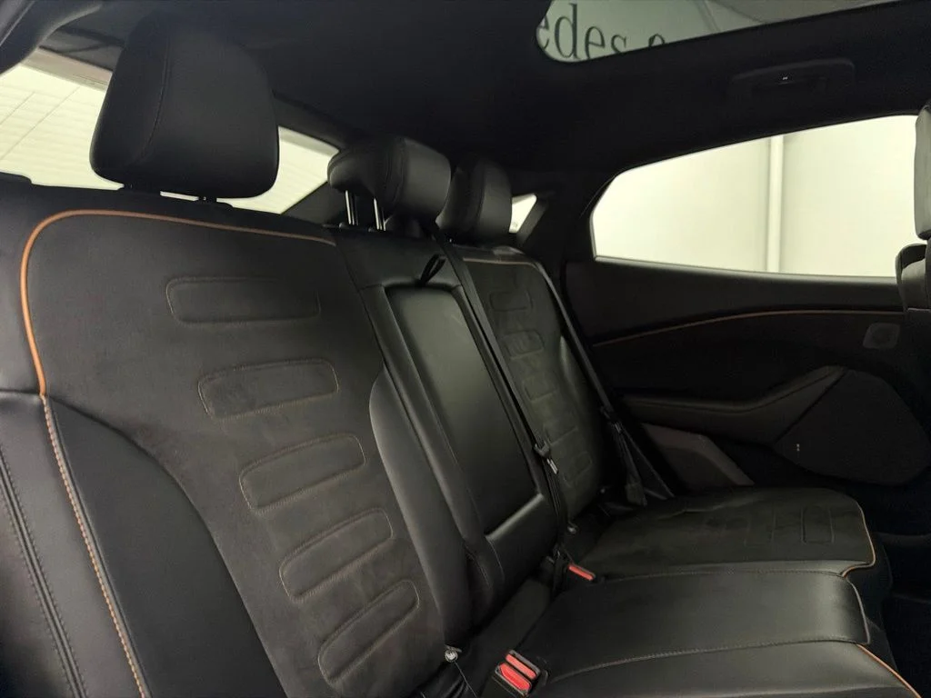 Used 2021 Blue Ford GT image 30