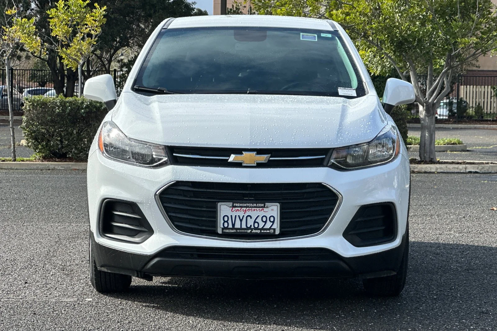 Used 2021 White Chevrolet LS image 8
