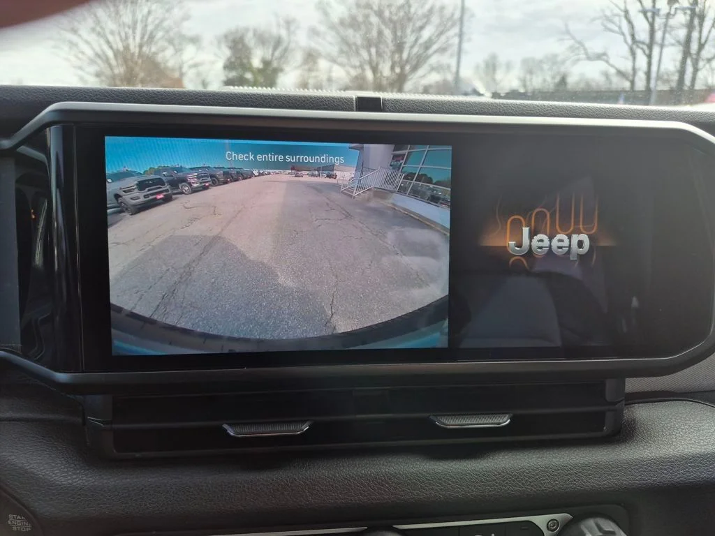 Used 2024 Gray Jeep Sport S image 14