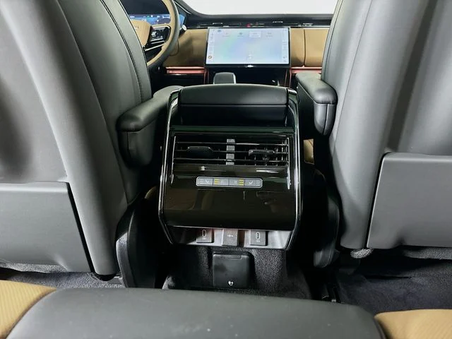 New 2026 Red Land Rover Dynamic SE image 24