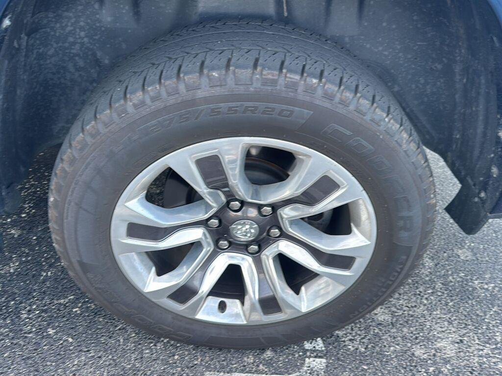 Used 2021 Patriot Blue Pearlcoat Ram Longhorn image 10