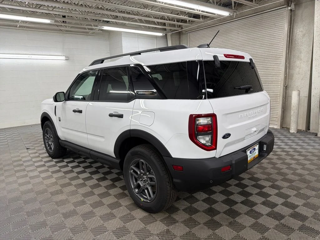 New 2025 White Ford Big Bend image 9