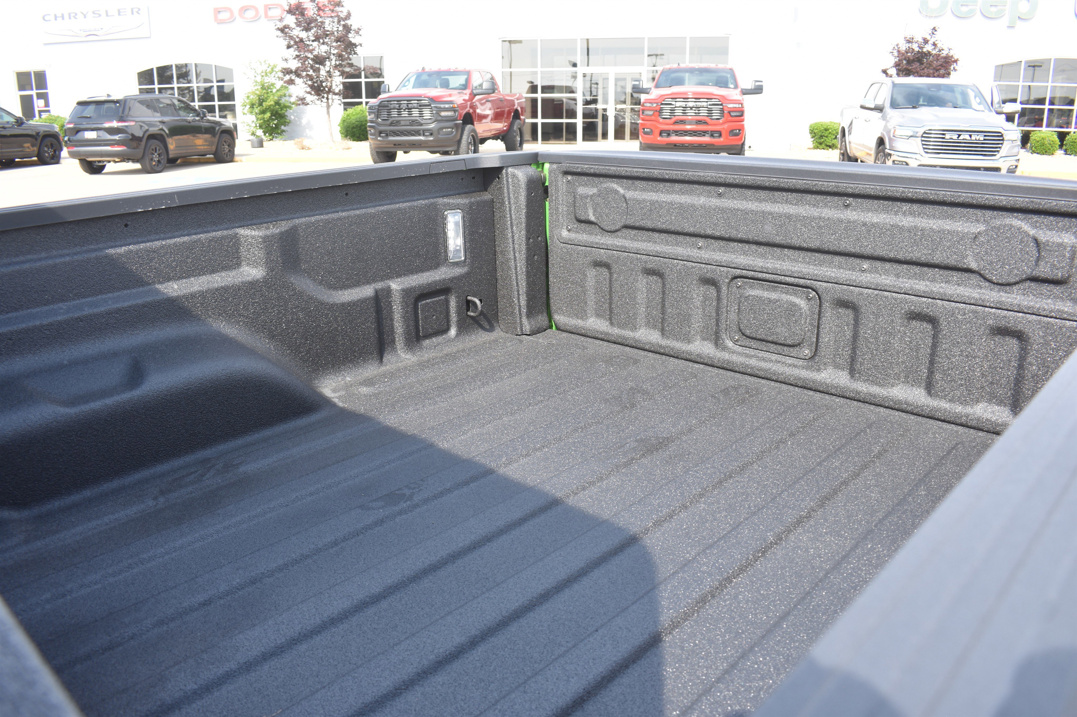 New 2026 Mojito Exterior Paint Jeep Sahara image 14