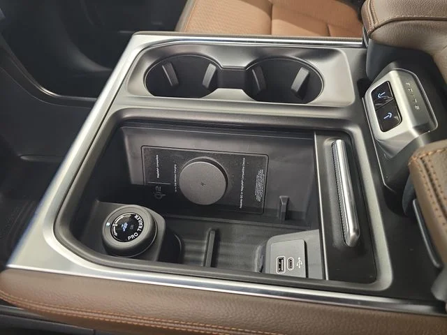 New 2027 Agate Black Metallic Ford King Ranch® image 36