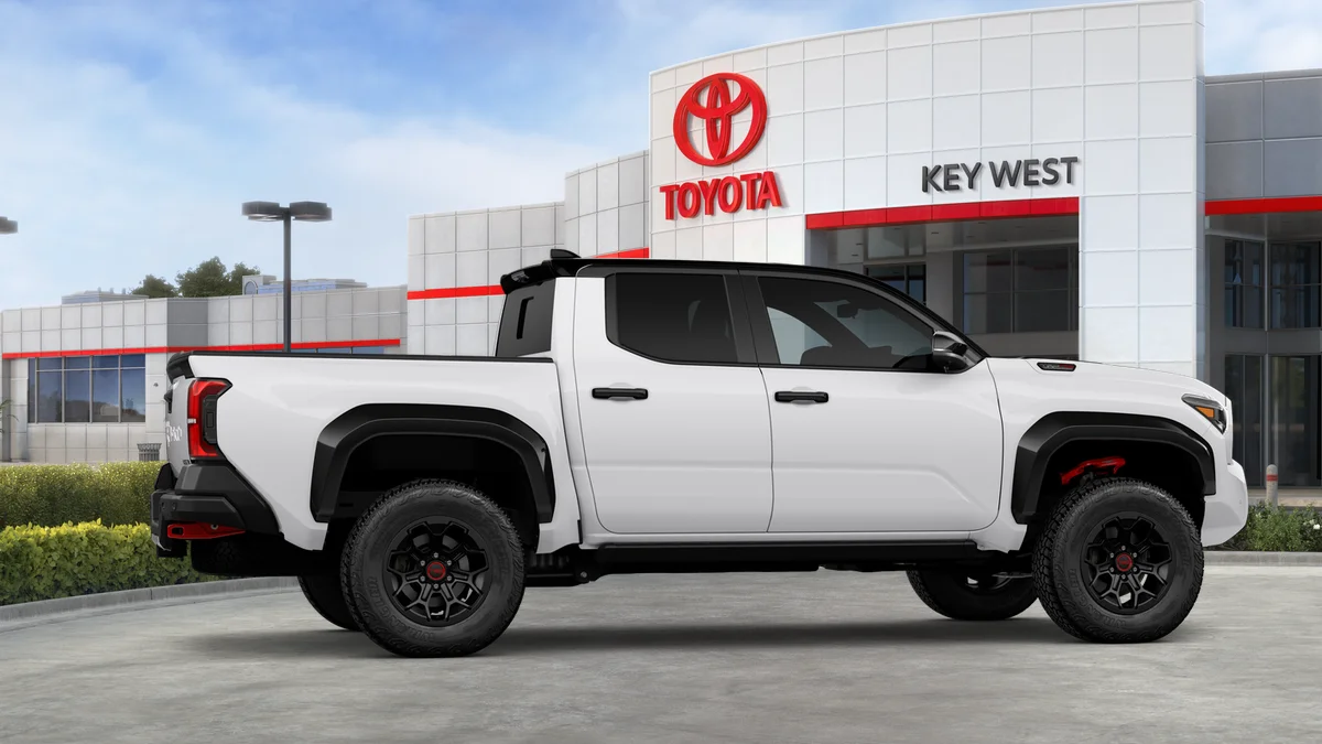 2026 Toyota Tacoma TRD Pro - Photo 34