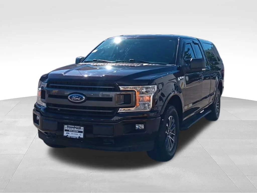 Used 2018 Magma Red Metallic Ford XLT image 3
