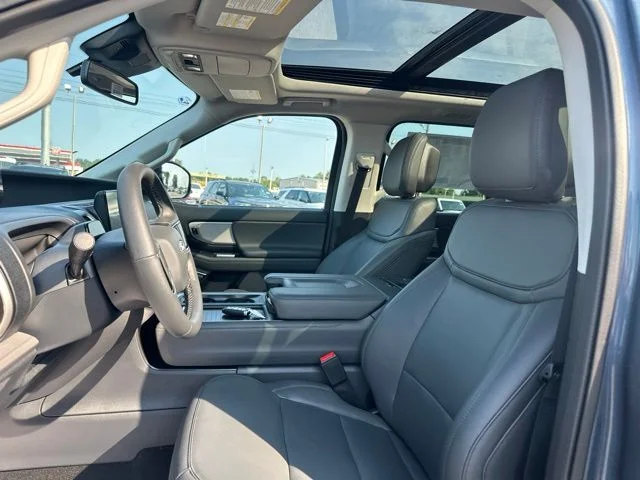 New 2027 Nocturnal Blue Metallic Ford Active image 34