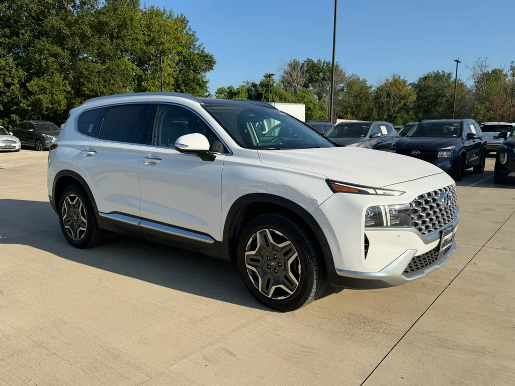 Used 2023 Serenity White Pearl Hyundai Limited image 8