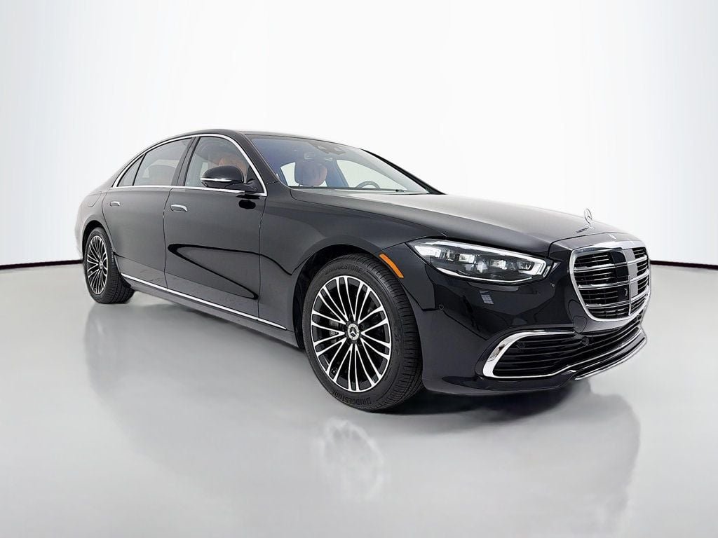 Used 2023 Black Mercedes-Benz S 580 4MATIC® Sedan image 1