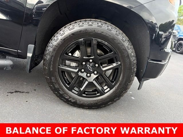 Used 2023 Black Chevrolet Custom image 8