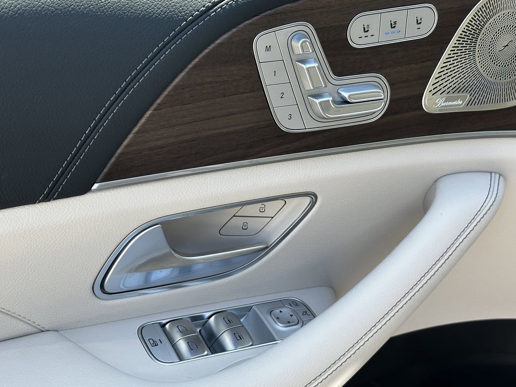 New 2026 Obsidian Black Metallic Mercedes-Benz GLS 450 image 12