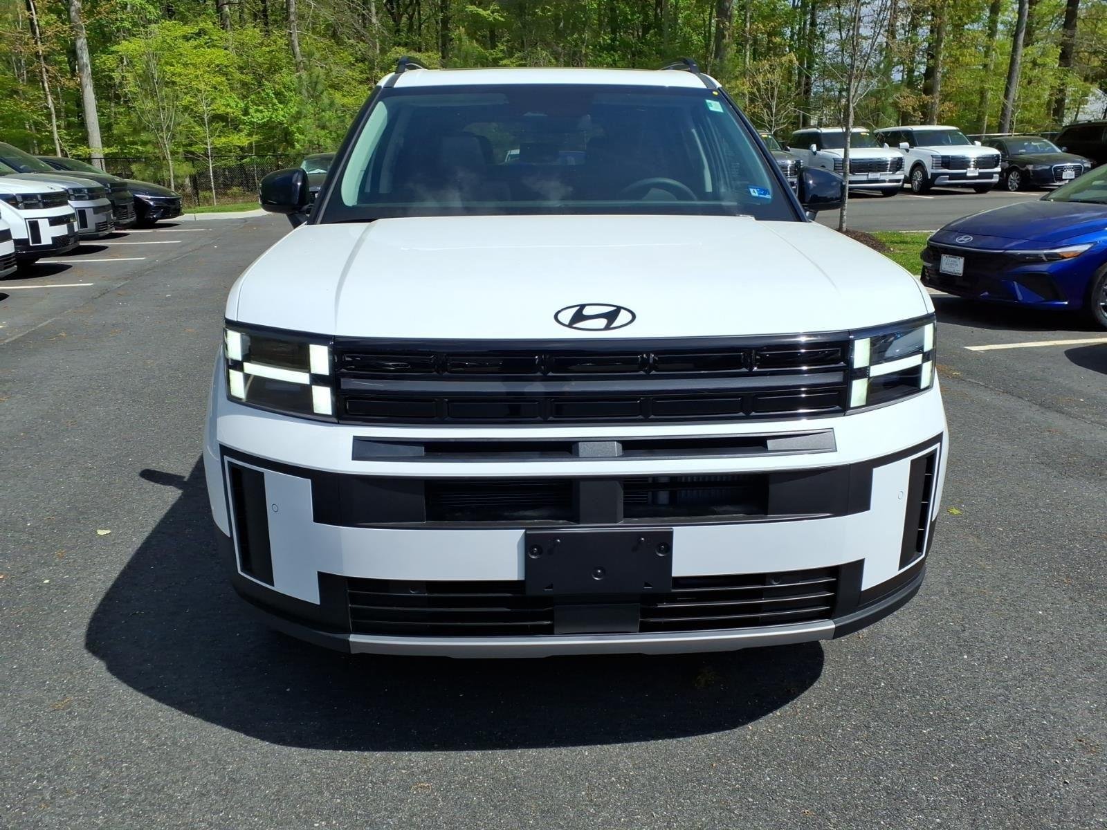 New 2026 Serenity White Hyundai XRT image 3